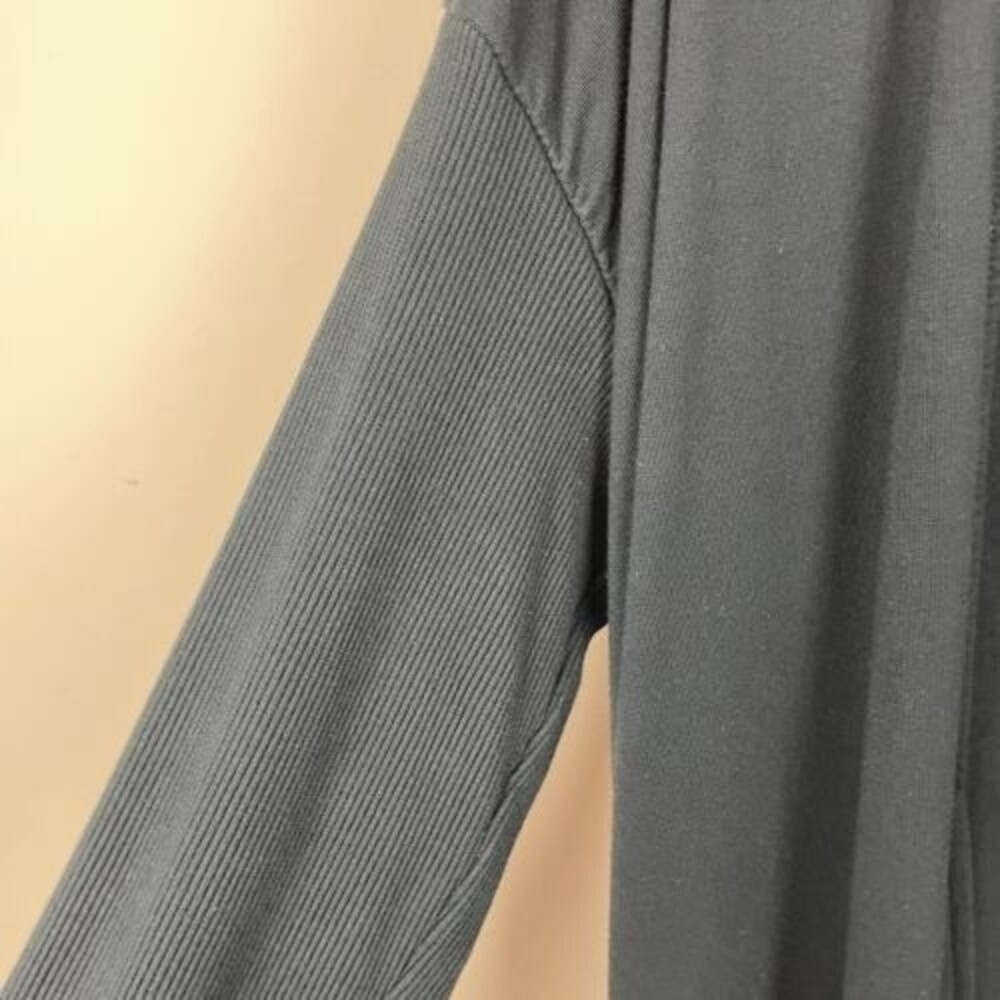 Banana Republic Baby Terry Cardigan/Long Sleeves/ Open/ Black/ Size M - Picture 3 of 8